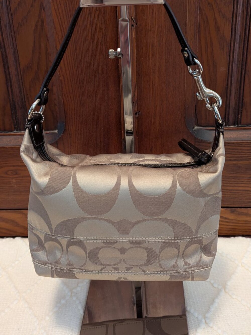 Alex Signature Sateen Top Handle Pouch Bag - Picture 4 of 13